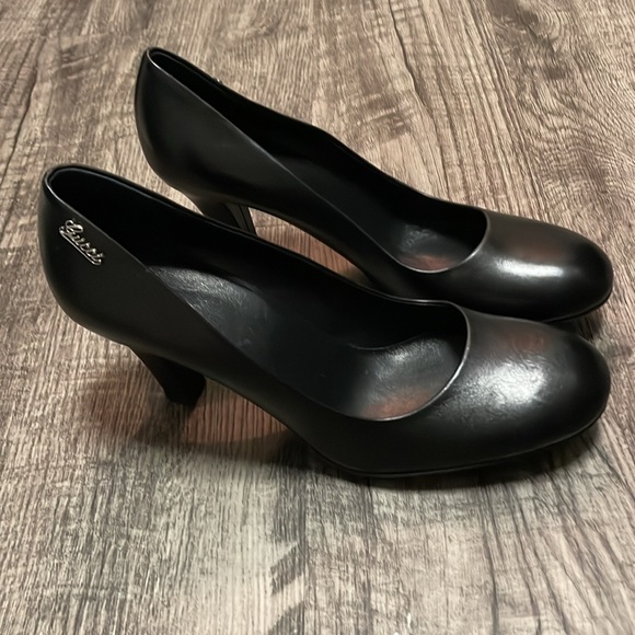 Gucci Women’s Leather Round Toe Black heel Black size 40 1/2 - Picture 2 of 15